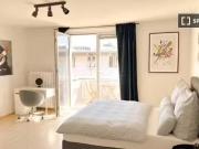 2 Zimmer Wohnung zu vermieten, Frankfurt am Main