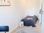 2 Zimmer Wohnung zur Miete in Am Waldfriedhof, München