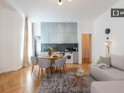 2 Zimmer Wohnung zur Miete in Berlin