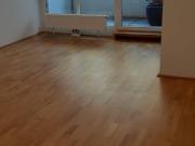 2 Zimmerwohnung mit Loggia in verkehrsgünstiger Lage