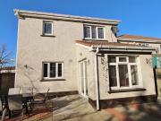 2a Moy Glas Chase, Lucan, Co. Dublin DNG Lucan 4904...