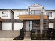 2A Truscott St, Hadfield