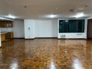 2Big Bedroom Condo for Rent Renaissance Tower, Ortigas...