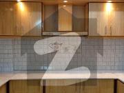 2BL 850 SQ FEET 5th FLOOR FLAT LIFT Gulistan e Jauhar...