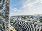 2BR Apartment on the 18th floor