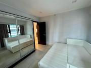 2BR Condo Unit for Rent in The Fort Residences, BGC,...