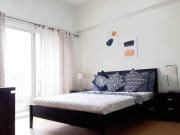 2BR Condo Unit with Parking for Rent in Elizabeth Place,...