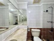 2BR Condo with Balcony & Parking FOR LEASE in Valencia... 2BR Condo with Balcony & Parking FOR LEASE in Valencia...