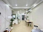 2BR IN KENSINGTON PLACE, BGC, 89SQM
