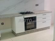 2ème étage des appartements bon emplacement 2ème étage des appartements bon emplacement