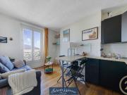 2P SOLEIL CHARME 6eme et DERNIER ETAGE SANS ASCENSEUR