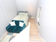 2Wel New Split Level One Bed Flat All Bills Inc
