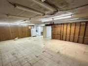 3000 Sq Ft Commercial Space w Full Kitchen and Lots of...