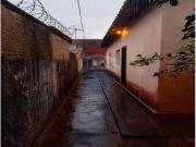 300 M² Casa Alugar, 4 Dormitórios localizado em Rua Água...
