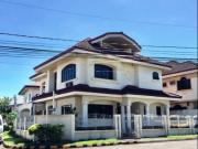 300 sqm Lot with 5 Bedrooms in Tahanan Village,...