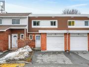 300 Stone Quarry Private S, Ottawa, ON, K1K 3Y2...