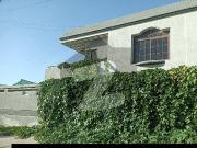 300 Yard Bungalow Phase 6 Near Ali Masjid Chance Deal...