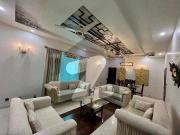 300 yard elegant bungalow for sale 4 bedrooms ample car...