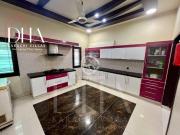 300 Yd² House for Sale