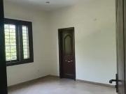 300 Yd² Upper portion for Rent