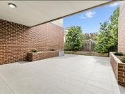 300m to Monash University Clayton Campus Students and...