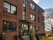 3015 Queen Street East Toronto ON M1N 1A5 2 Bedroom...