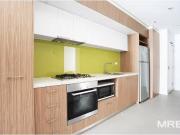 301/8 Sutherland Street, MELBOURNE Apartment for rent...