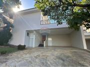 301,17 Área Útil Casa de Condomínio Alugar, 4...