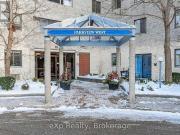 301 93 Westwood Road, Guelph Willow West/Sugarbush/West...