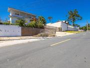 301 Área Útil Casa Alugar, 3 Dormitórios localizado em...