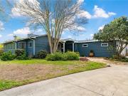 301 Country Club Dr, Corpus Christi, TX 78412