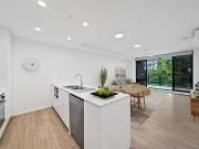 30205/2 Main Street, Varsity Lakes, QLD 4227