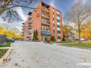 302 570 William Street