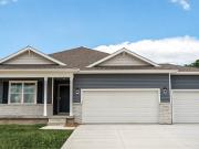 3042 Sweetwater Dr, Des Moines, IA 50320