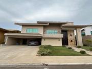 3046 Sobrado com 4 quartos, sendo 2 suítes, lavabo, área...