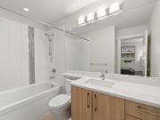 304 139 W 22ND STREET, North Vancouver, BC V7M 0B5 Condo...