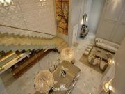 3057 Sobrado com 5 suítes, lavabo, 4 vagas de garagem,...