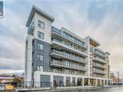 305 1 Pridham Avenue