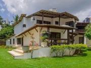305 Área Útil Casa de Condomínio Alugar, 4 Dormitórios...