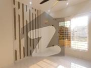 30*60 8 Marla brand new luxury house available for sale...