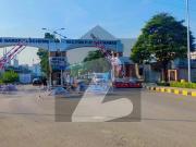 30*60 F. 17 mpchs plot for sale on good location first...