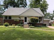 3075 Radisson Avenue, Windsor, ON, N9E 1Y4 house for...