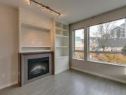 307 217 W 8TH STREET, North Vancouver, BC V7M 0C2 Condo...