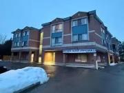 307 72 Lake Avenue, Richmond Hill, ON, L4E 3N3 lease for l.