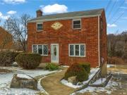3091 Woodridge Dr, Pittsburgh, PA 15227