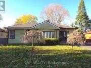 309 Mineola Road E, Mississauga, ON, L5G 2G4 house for sale.