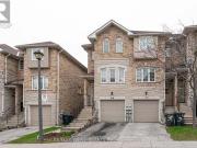 28 Shining Star Crescent, Toronto, ON, M6M 5L6 townhouse...