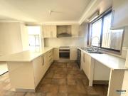 30 Banks Drive, ST CLAIR, NSW 2759