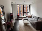 30 Ponton Rd SW11, 2 bed flat to rent, £3,100 pcm |...