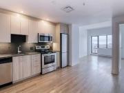 30 Saint Joseph Boulevard Est